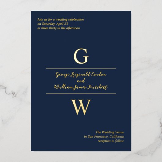 Navy & Goudfolie Initialen Informele bruiloft Folie Uitnodiging (Voorkant)