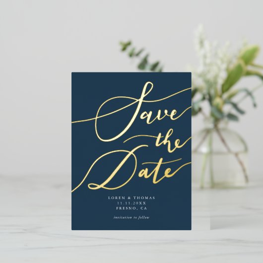Navy Handwrity Calligraphy Save the Date Folie Uitnodiging Briefkaart (Staand Voorkant)