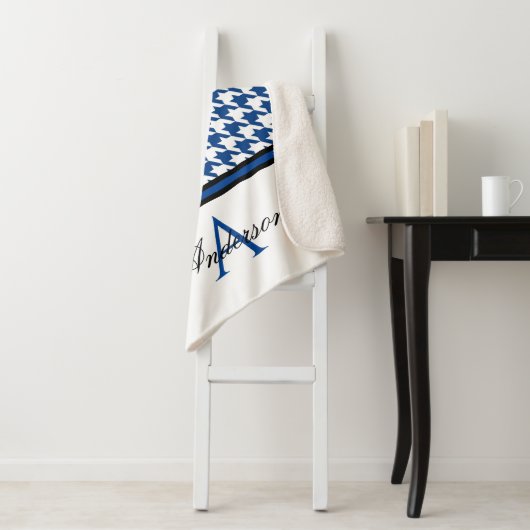 Navy Houndstooth gepersonaliseerd Sherpa Deken (In situ)