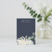 NAVY IVORY WHITE FLORAL BUNCH EARRING DISPLAY VISITEKAARTJE (Staand voorkant)