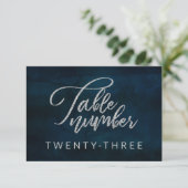 Navy Luster Donkerblauw Zilver Bruiloft Tafel Numm Kaart (Staand voorkant)