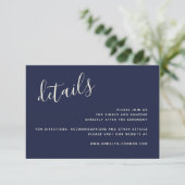 Navy minimalistisch schrift | Elegante bruiloft de RSVP Kaartje (Staand voorkant)