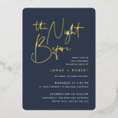 Navy | Modern minimalistisch script repetitief din Folie Uitnodiging (Voorkant)