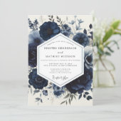 Navy Moody Floral Wedding Kaart (Staand voorkant)