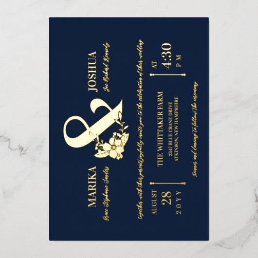 Navy Mooie Bloemen Ampersand Typografie Bruiloft Folie Uitnodiging (Voorkant)