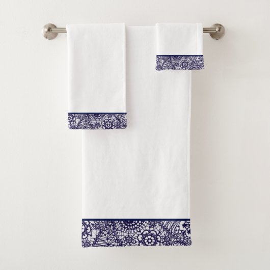 Navy Paisley White Towel Set Bad Handdoek (Insitu)