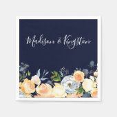 Navy & Peach Flowers Modern Floral Wedding Servetten (Voorkant)