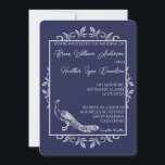 Navy Peacock Vlourish Wedding Invitation Kaart<br><div class="desc">Nodig gasten uit voor je aanstaande bruiloft met een Navy Peacock Flourish Wedding Invitation. Het uitnodigingsontwerp kenmerkt een elegante pauw die met bloei wordt bewogen. Personaliseer met de bruom en de namen van de bruid samen met de trouwdatum en de plaats. Extra trouwbenodigdheden zijn ook beschikbaar bij dit ontwerp.</div>