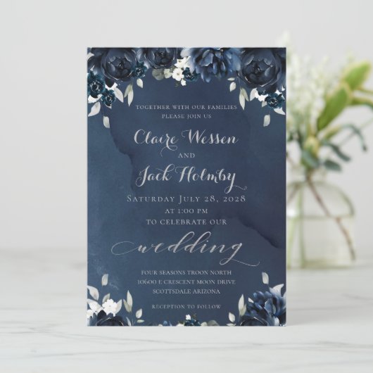 Navy Peony Wedding Invitation Kaart (Staand voorkant)