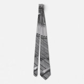 Navy Pier Stairs Grayscale Neck Ti Stropdas (Achterkant)