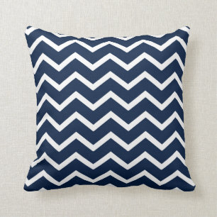 Navy Pillow in Classic Chevron Kussen