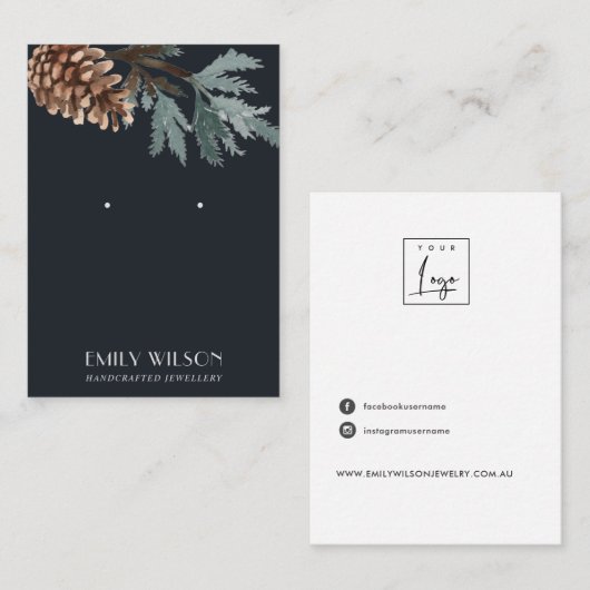 NAVY PINE CONE TREE BRANCH STUD EARRING DISPLAY VISITEKAARTJE (Voorkant / Achterkant)