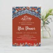 Navy Red Geometric Ramadan Iftar Dinner Invitation Kaart (Staand voorkant)