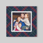 Navy Red Green Tartan Aangepaste foto Canvas Afdruk<br><div class="desc">Dit feestelijke kunstcanvas voor kerstfeestdagen biedt een speciaal aangepast vierkant fotogebied met een klassiek blauw van de marine,  een jager groen en een rood Schots tartan-schildpadpatroon. Het uiteinde van de foto: bewaar uw foto aan een vierkante vorm alvorens te uploaden.</div>