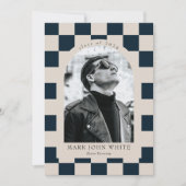 Navy Retro geruite boogjongen foto Afstuderen Kaart (Voorkant)