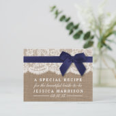 Navy Ribbon op Burlap & Lace Vrijgezellenfeest Rec Uitnodiging Briefkaart (Staand voorkant)