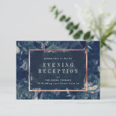 Navy Roos Gold Bouquet Wedding Reception Card Informatiekaartje (Staand voorkant)