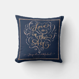 Navy Roos Goud Script Typografie Liefde Huwelijksc Kussen