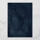 Navy Roos Gouden Blush Bloemwerveling Quinceanera Folie Uitnodiging (Achterkant)