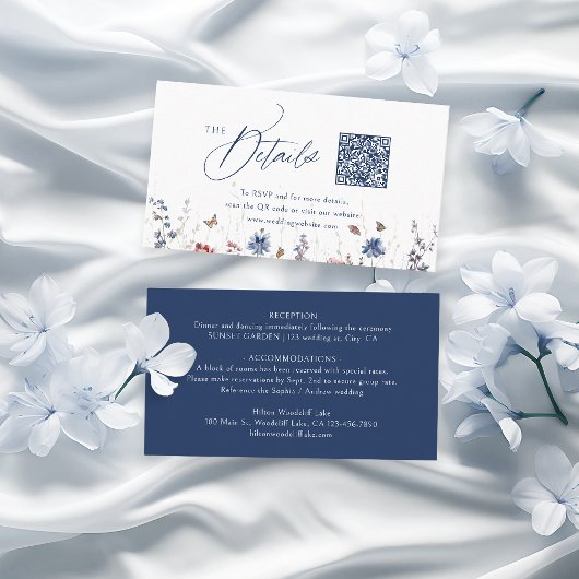 Navy Rustieke Wildbloem QR Code Mini Details Plaatskaartje