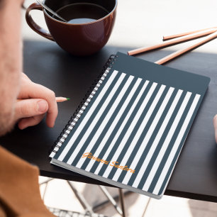Navy Strepen   Het Moderne Herenmonogram Notitieboek