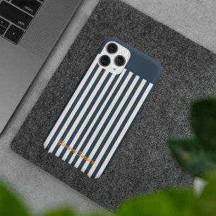 Navy Strepen   Het Moderne Monogram voor Heren iPhone 15 Pro Max Hoesje
