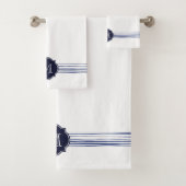 Navy Striped Monogram Bath Towel Set Bad Handdoek (Insitu)