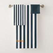 Navy Stripes | Het Monogram van de moderne man Bad Handdoek (Insitu)