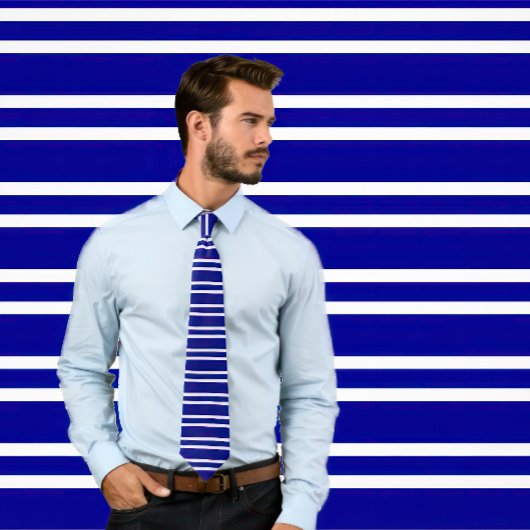 Navy Stropdas met dunne horizontale witte strepen