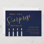 Navy Surprise verjaardagsuitnodiging - Elegant gou Kaart (Voorkant)