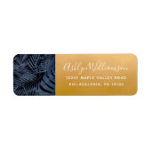 Navy tropical palm leaf modern script gold address etiket (Voorkant)