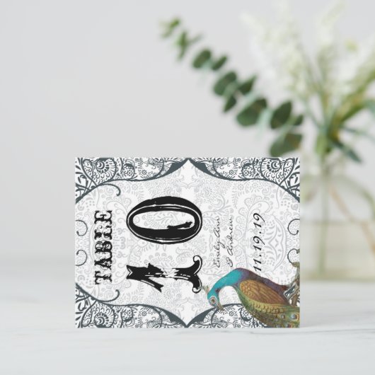 Navy Whimsical Peacock Love Bird Table Number Briefkaart (Staand voorkant)