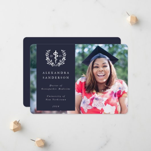 Navy+White Doctor in de osteopathische geneeskunde Aankondiging (Voorkant / Achterkant in situ)