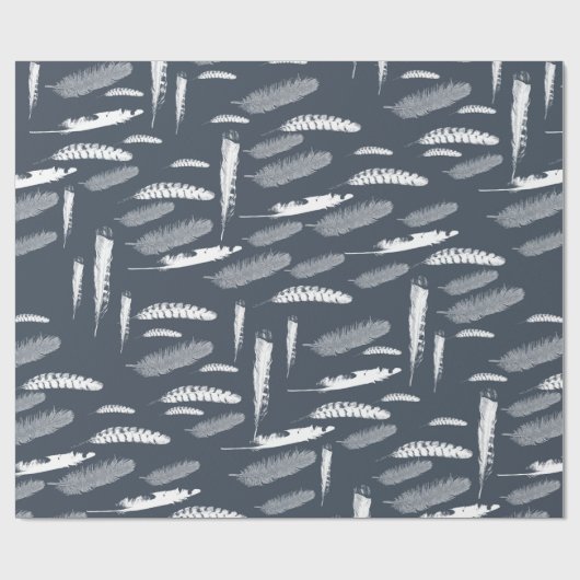 Navy White Feathers Verjaardag Cadeaupapier (Vlak)