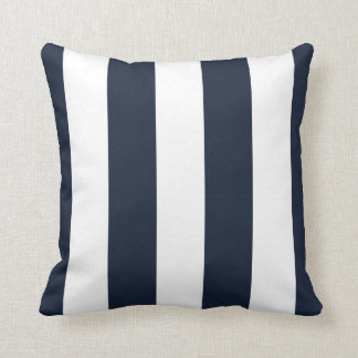 Navy & White Vertical Striped Decorative Kussen