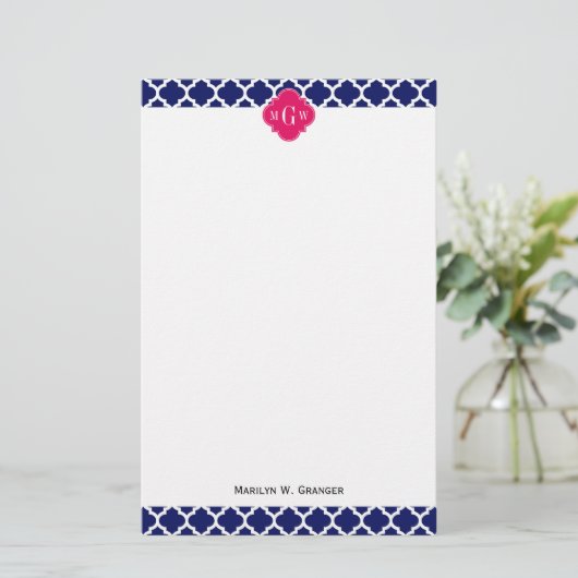 Navy WhMoroccan #5 Raspberry 3 Initiaal monogram Briefpapier (Staand voorkant)