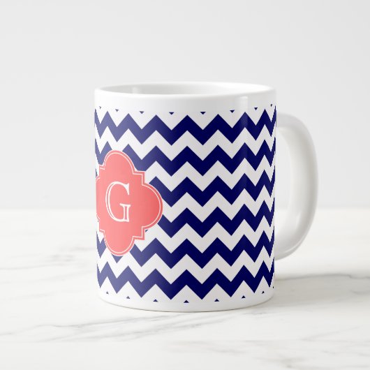 Navy Wht Chevron Zigzag Coral Quatrefoil Monogram Grote Koffiekop (Voorkant rechts)