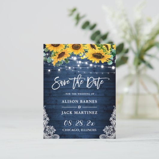 Navy Wood Sunflower String Lights Save the Date Briefkaart (Staand voorkant)