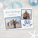 Navy Zeeen & Greetings Beach Christmas 2 Foto Feestdagenkaart<br><div class="desc">Deze op het strand geïnspireerde kerstkaart bevat twee ingelijste foto's,  een witte zanddollar en 2 witte zeesterren op marineblauw glitterkoraal en "Zeeen & Greetings" in een trendy handschriftlettertype.</div>