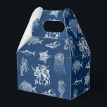 Navyblauw Aquarel Oceaan Zee Dieren  Bedankdoosjes<br><div class="desc">Een mooi ontwerp met zee-dieren met een navyblauwe aquarel achtergrond. Ideaal ontwerp voor iedereen die van het strand,  zee-dieren,  oceaan wezens,  vissen,  octopus,  kwal,  etc. houdt.</div>