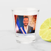 Nayib Bukele, President van El Salvador Shot Glas (Voorkant)