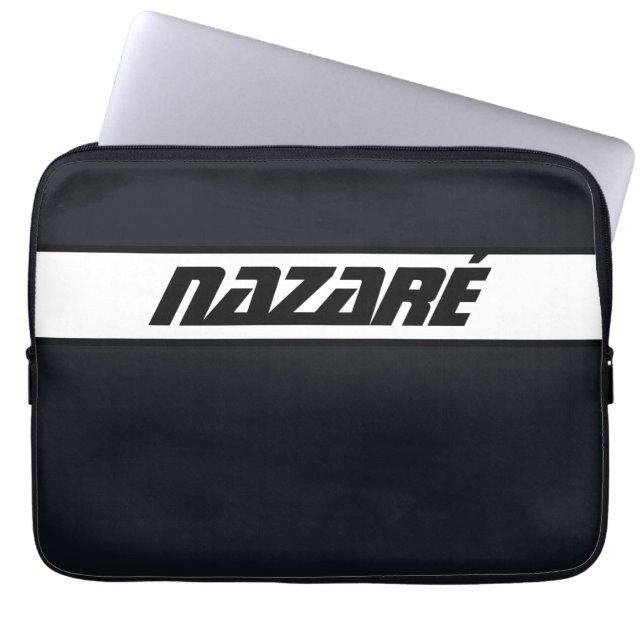 Nazaré – Portugal Surfin Surf Laptop Sleeve (Voorkant)