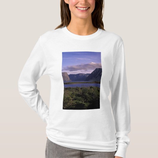 NB, Canada, Newfoundland, Gros Morne National 2 T-shirt (Voorkant)