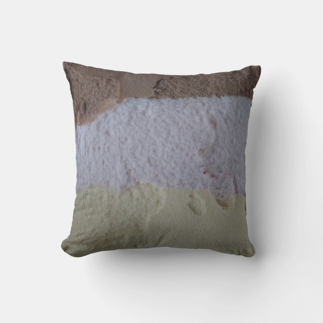 Neapolitan Ice Cream Pillow - Strawberry Reverse Kussen (Voorkant)
