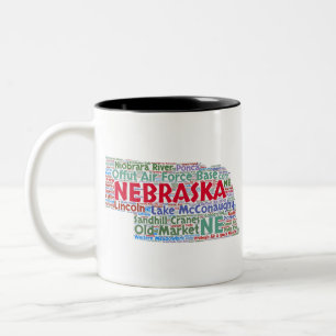 Nebraska Word Cloud Tweekleurige Koffiemok