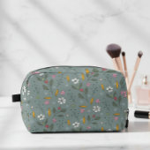 Necessaire for children with flower print. toilettasje
