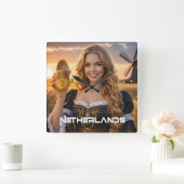 NEDERLAND - NEDERLANDS VIERKANTE KLOK (Huis)