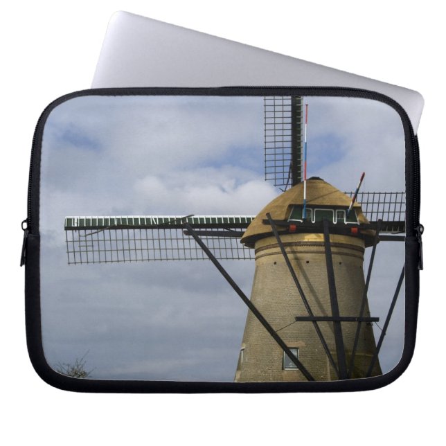 Nederland (ook bekend als Holland), Kinderdijk. 19 Laptop Sleeve (Voorkant)