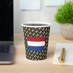 NEDERLAND PAPIEREN BEKERS