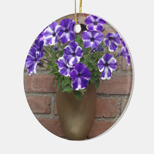 Nederlands blog met Paars blauw witboek over de mu Keramisch Ornament (Links)